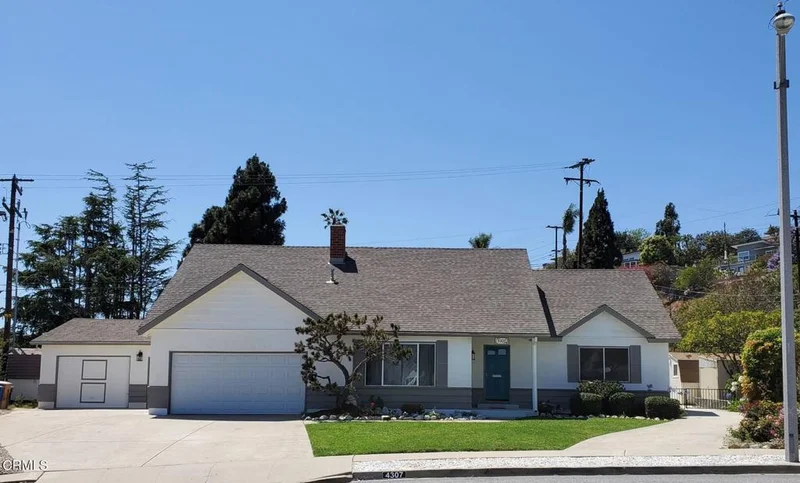 4307 Vassar, Ventura, CA 93003