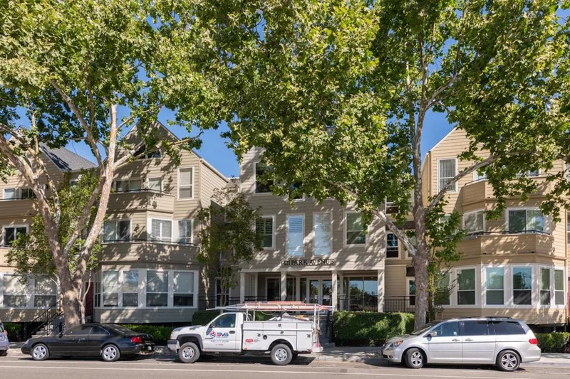411 Park #326, San Jose, CA 95110