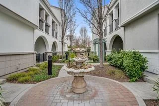 87 Bassett, San Jose, CA 95110