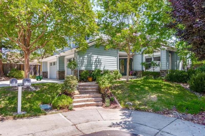 11510 Well Spring Court, Cupertino, CA 95014