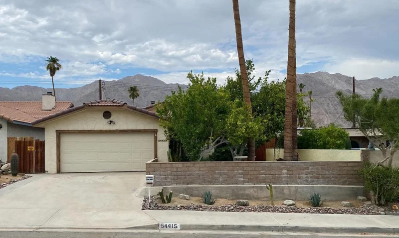 54415 Eisenhower, La Quinta, CA 92253