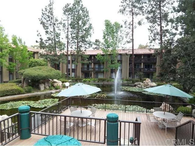 1855 Diamond St #218, San Diego, CA 92109
