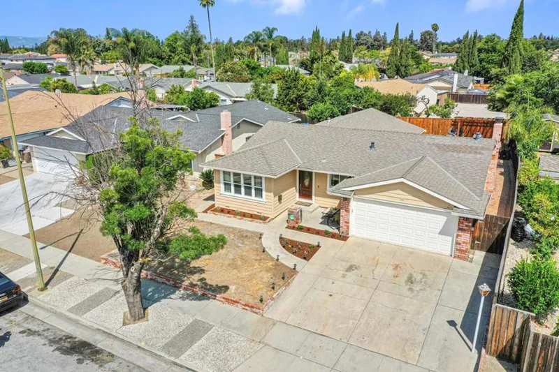 2565 Boren, San Jose, CA 95121
