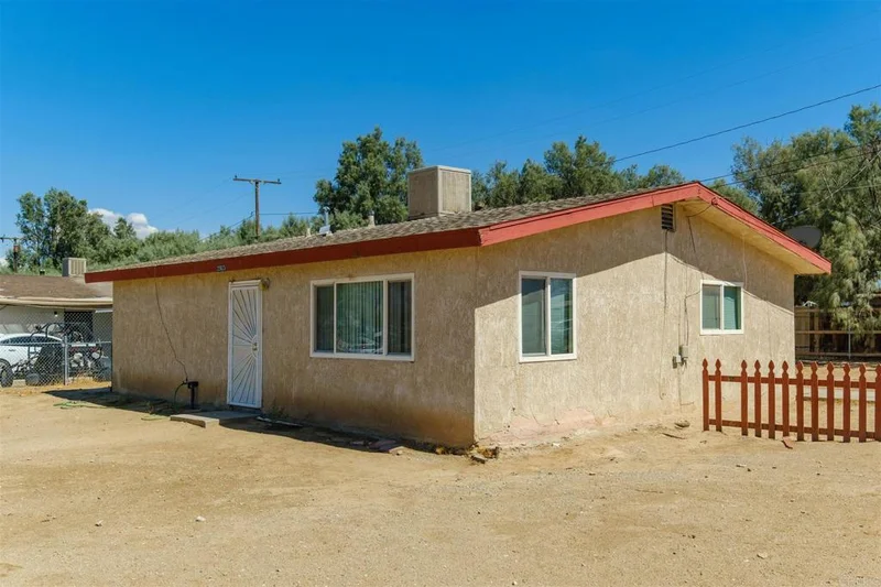25623 Agate, Barstow, CA 92311