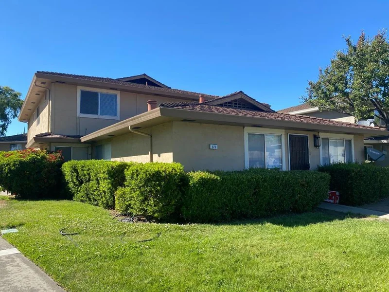 879 Wyman #3, San Jose, CA 95133