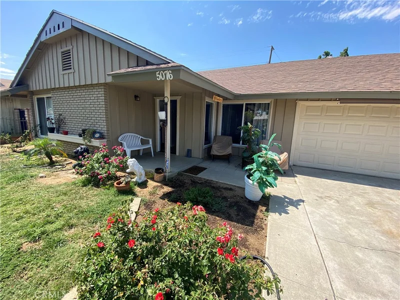 5076 Noble, Riverside, CA 92503