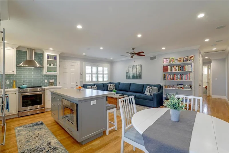 2303 Saidel #4, San Jose, CA 95124
