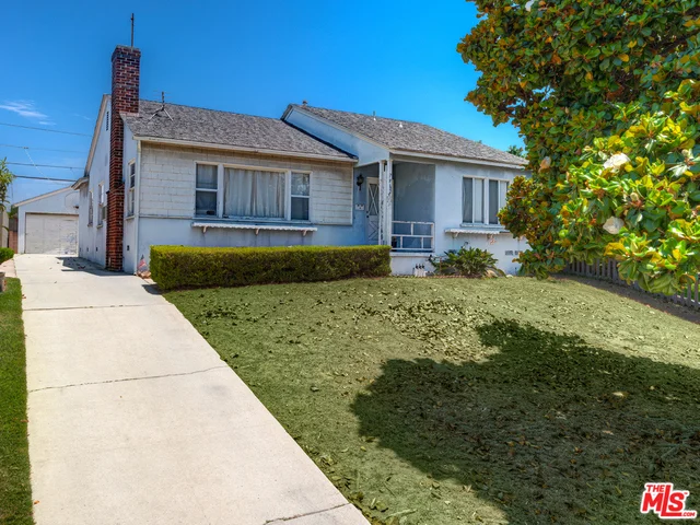 7912 El, Los Angeles, CA 90045