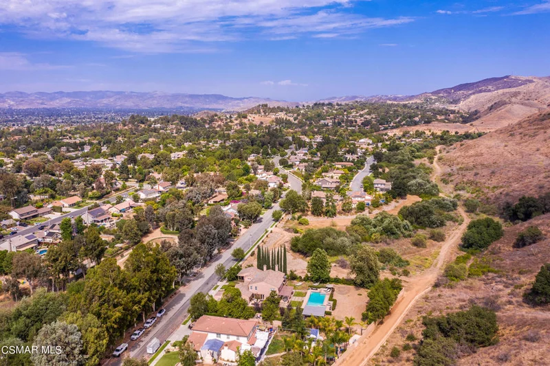255 Valley Gate, Simi Valley, CA 93065