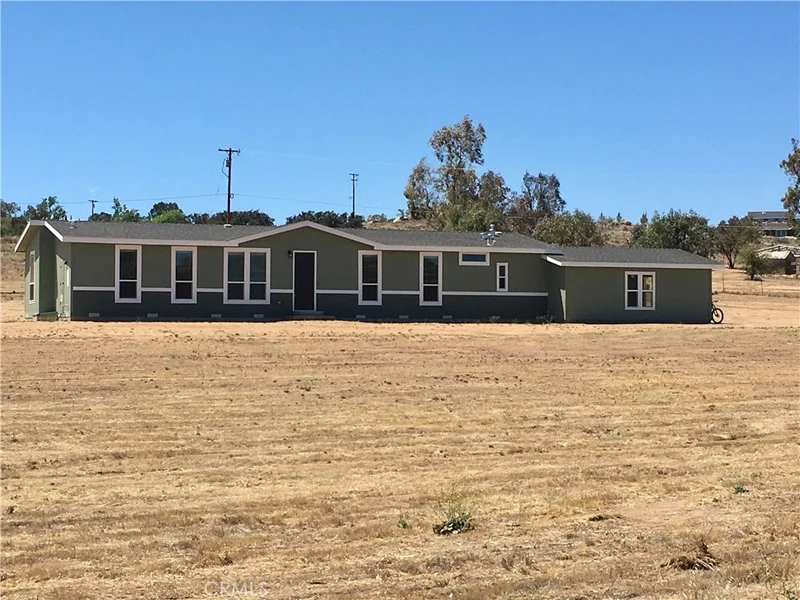 41741 Saddleback, Aguanga, CA 92536