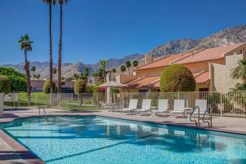 2600 Palm Canyon #1, Palm Springs, CA 92264