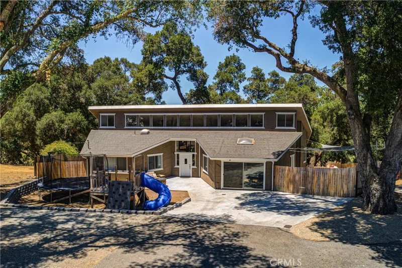 12560 Torreon Road, Atascadero, CA 93422