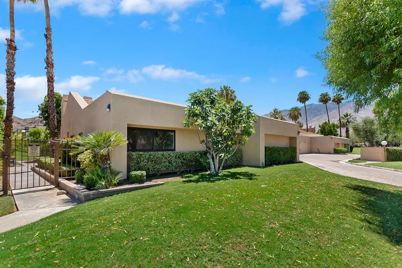 2965 E Avery #F, Palm Springs, CA 92264