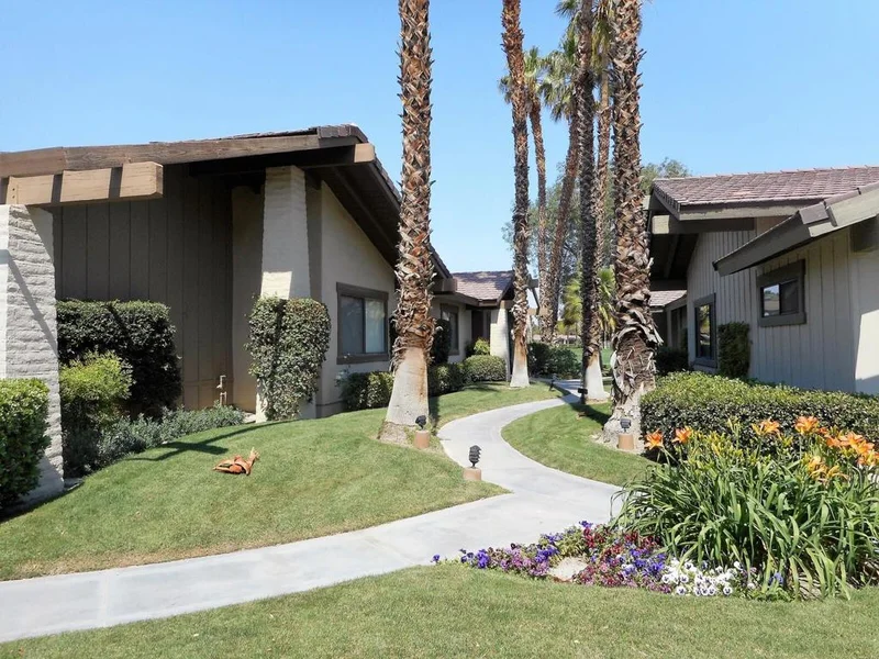 78 Lookout, Palm Desert, CA 92211