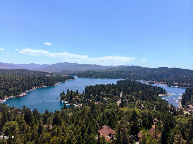 770 Jagerhorn, Lake Arrowhead, CA 92352