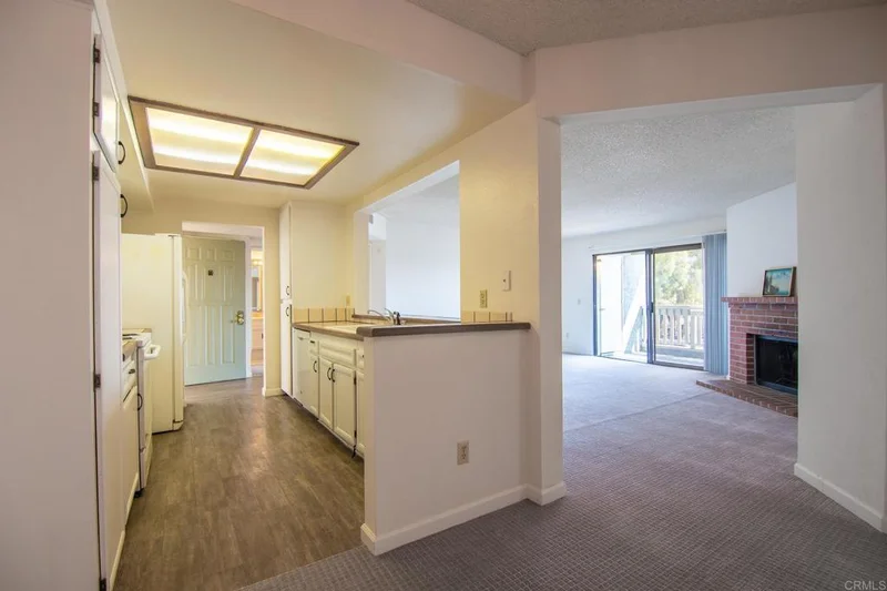 1050 Washington #56, Escondido, CA 92025
