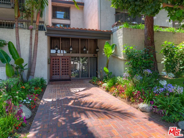 8515 Falmouth #320, Playa Del Rey, CA 90293