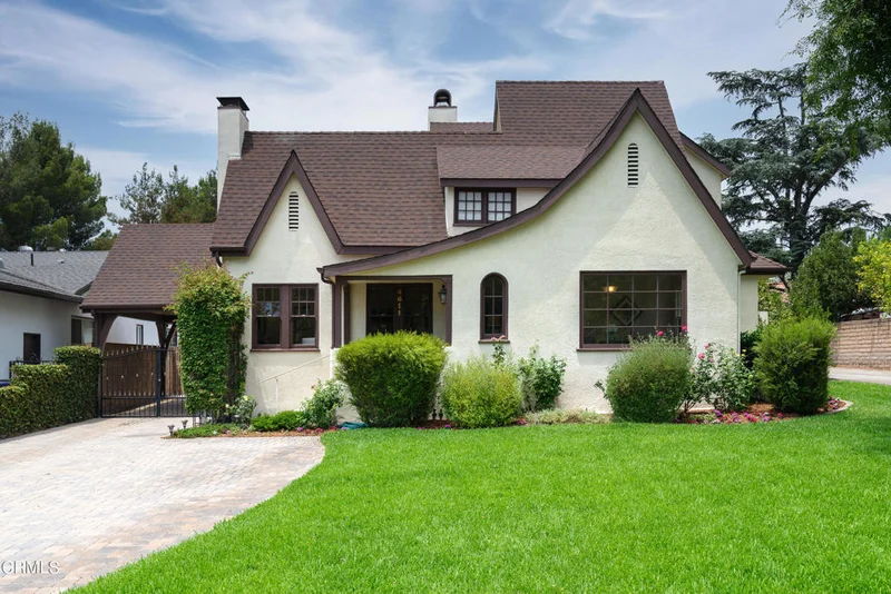 4611 Hampton, La Canada Flintridge, CA 91011