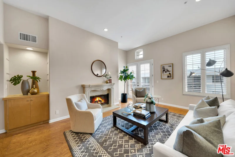 11740 Sunset #Ph41, Los Angeles, CA 90049