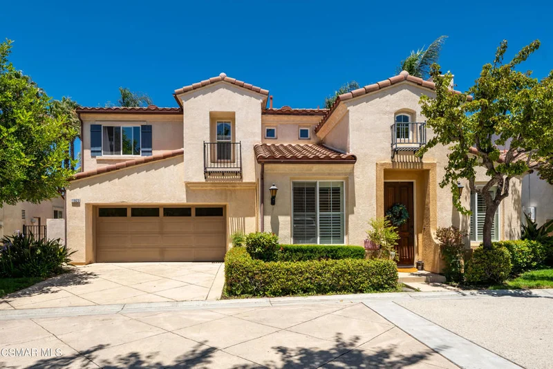11823 Sortino, Moorpark, CA 93021