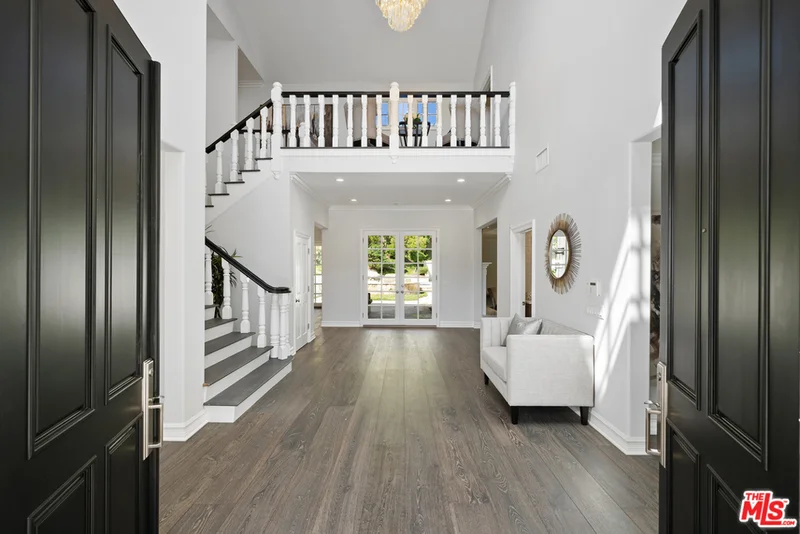 4645 Westchester, Woodland Hills, CA 91364