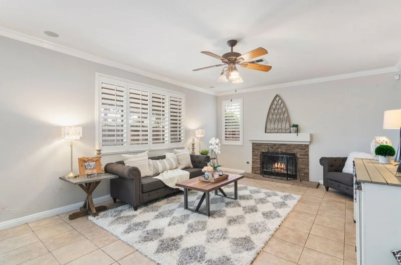 43061 Noble, Temecula, CA 92592