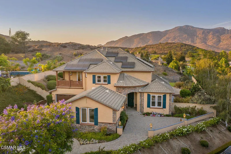 5461 Via Nicola, Newbury Park, CA 91320