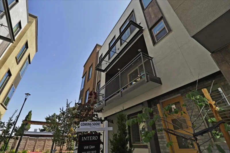 25400 Parklane, Hayward, CA 94544