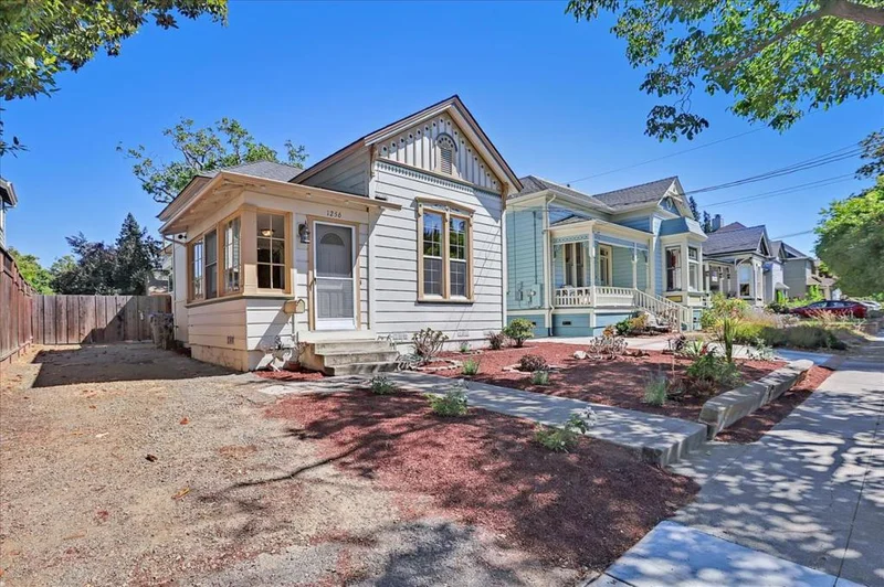 1256 Magnolia, San Jose, CA 95126