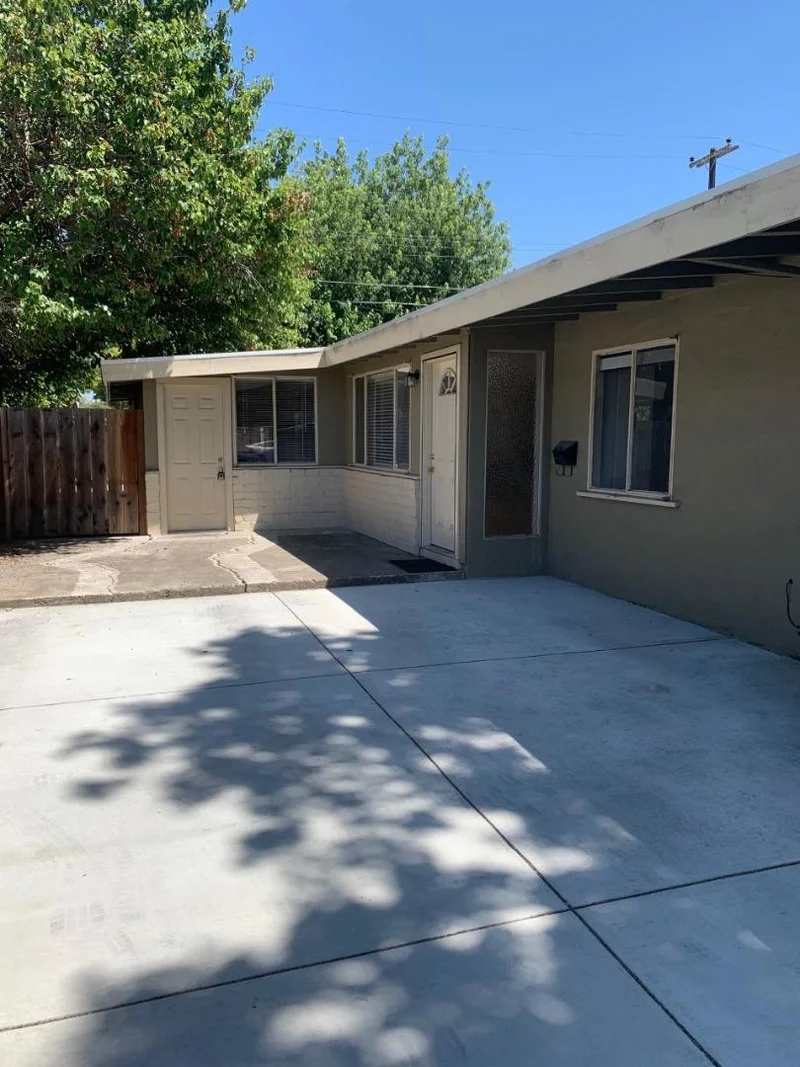 631 Flannery, Santa Clara, CA 95051
