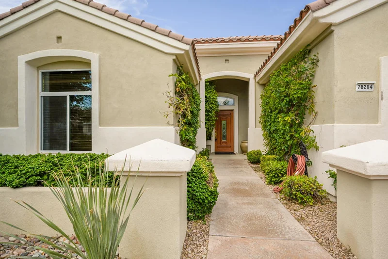 78204 Rainbow, Palm Desert, CA 92211