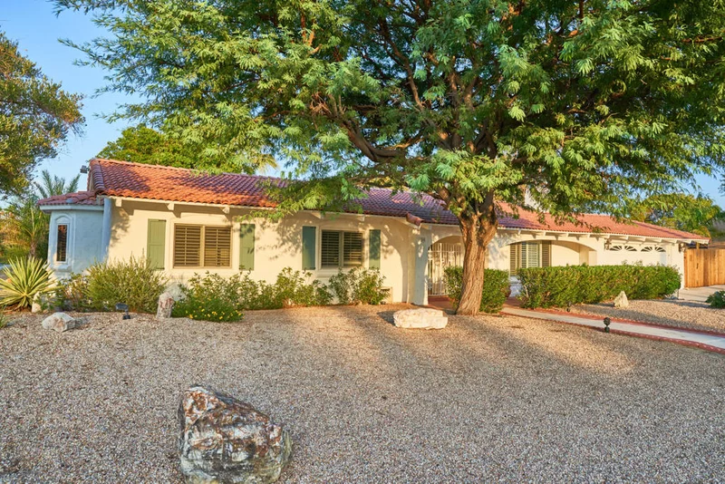 880 Camino Condor, Palm Springs, CA 92262