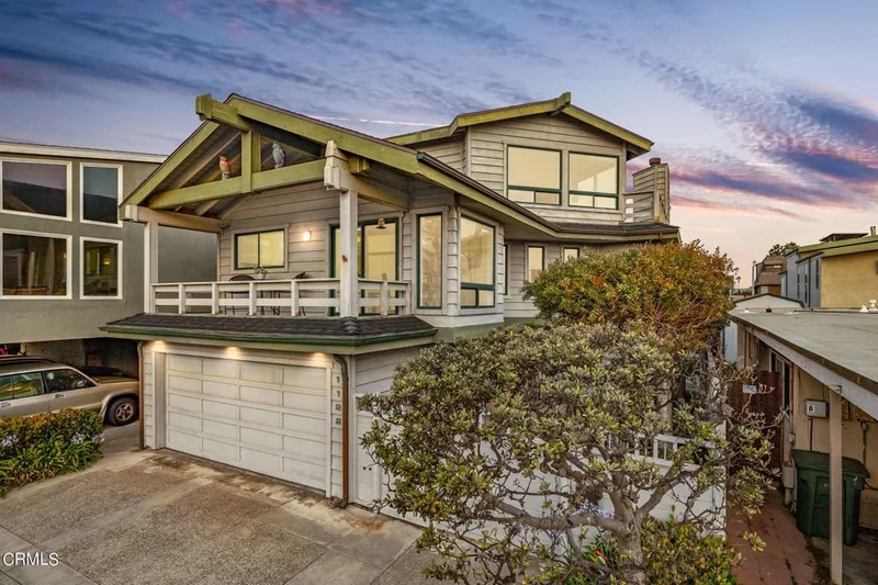 1122 Dover, Ventura, CA 93001