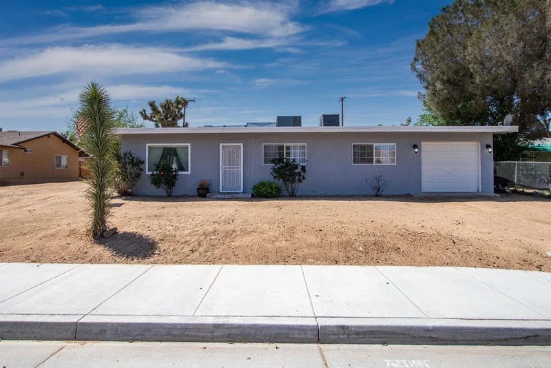 55695 Pueblo, Yucca Valley, CA 92284