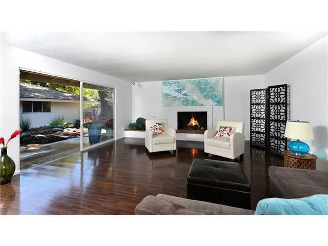 8936 Cliffridge Avenue, La Jolla, CA 92037