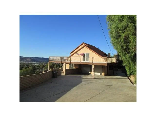 12482 Rockcrest Road, Lakeside, CA 92040