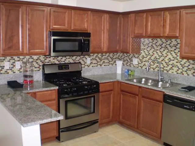 425 Johnson Avenue, El Cajon, CA 92020
