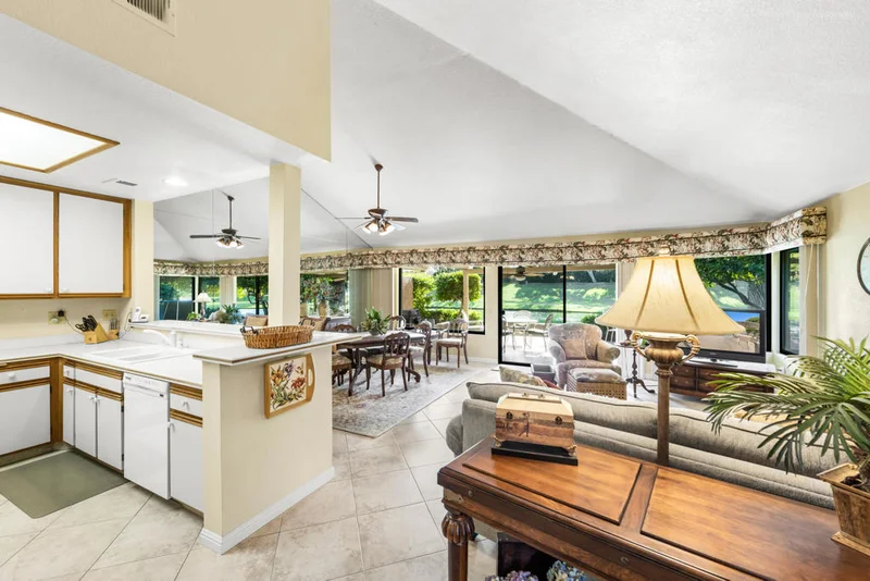 41735 Woodhaven, Palm Desert, CA 92211