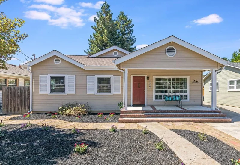 850 Iowa, Sunnyvale, CA 94086