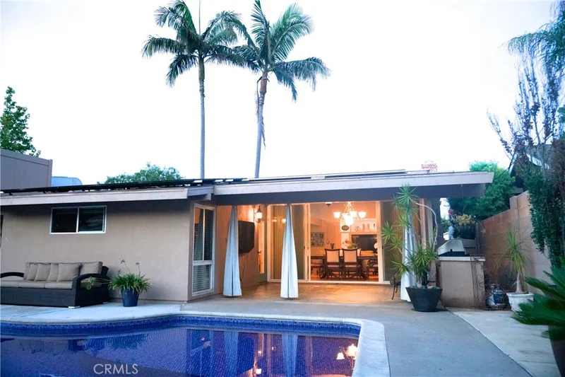 12431 Foster, Rossmoor, CA 90720