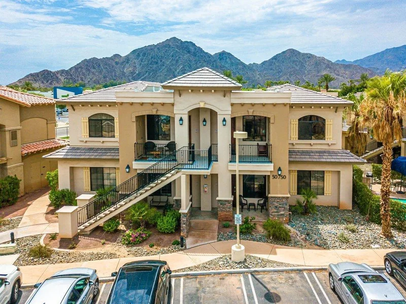 50750 Santa Rosa Plz # #2, La Quinta, CA 92253