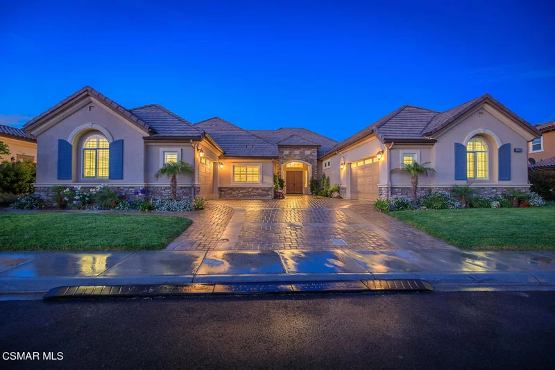 11359 Raes Creek, Moorpark, CA 93021