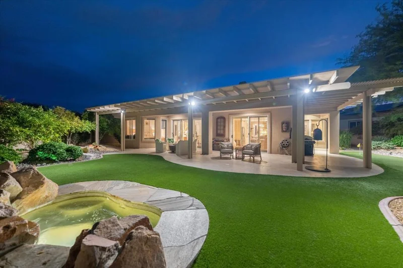 52 Laken, Palm Desert, CA 92211