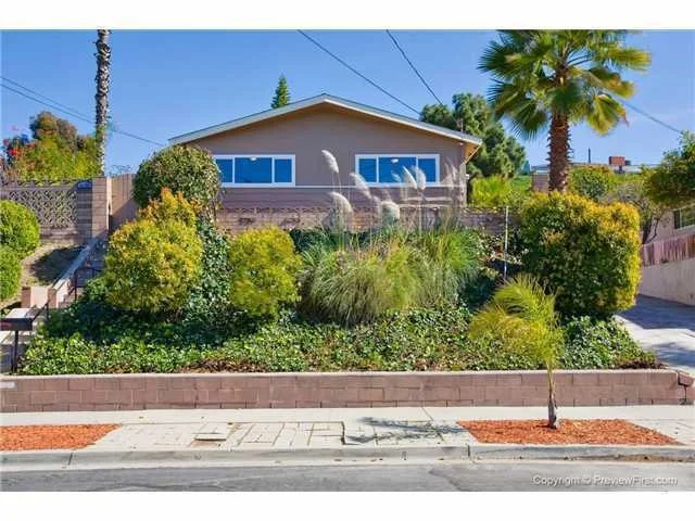 6135 Avenorra Drive, La Mesa, CA 91942