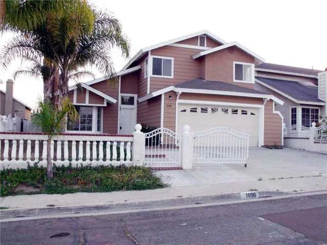 1890 Olamar, San Diego, CA 92139