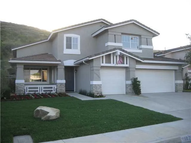 10284 Lariat Drive, Santee, CA 92071