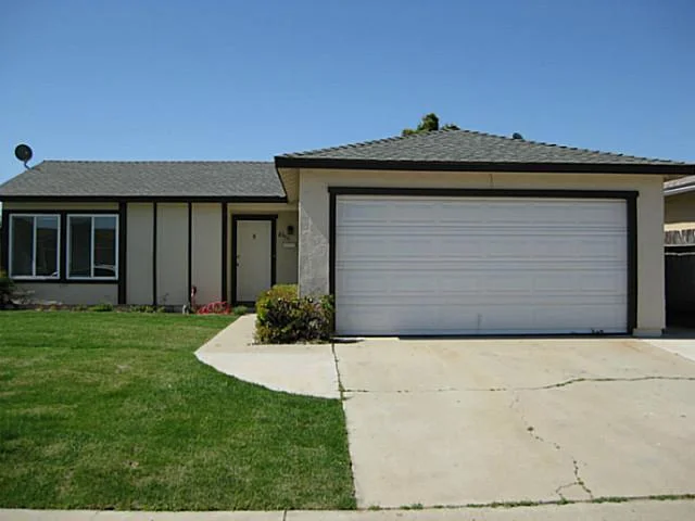 8676 Longwood Street, San Diego, CA 92126