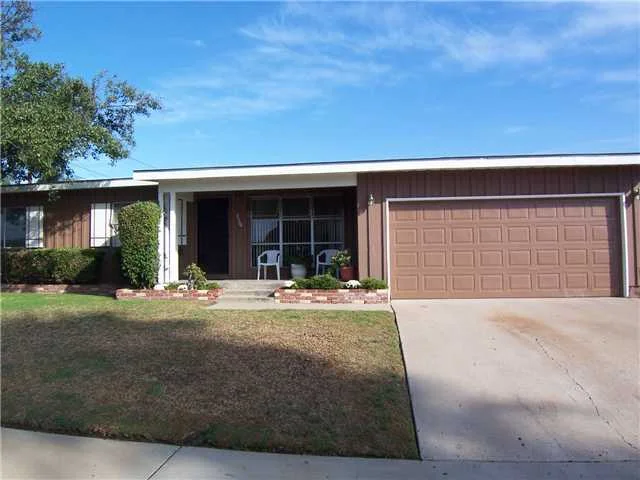 8904 Sandmark Avenue, San Diego, CA 92123