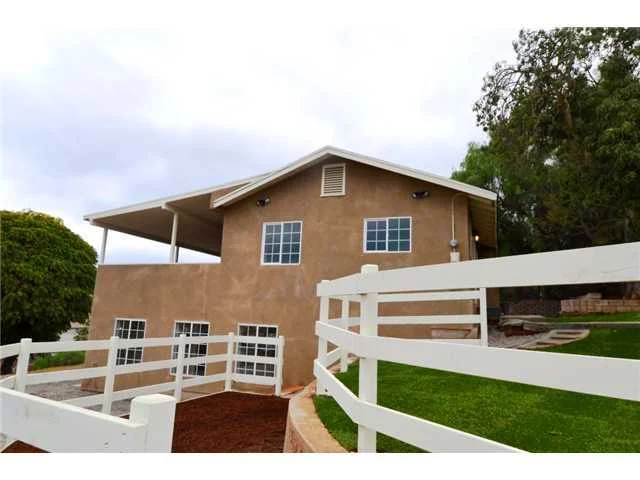 8817 Gardena Road, Lakeside, CA 92040