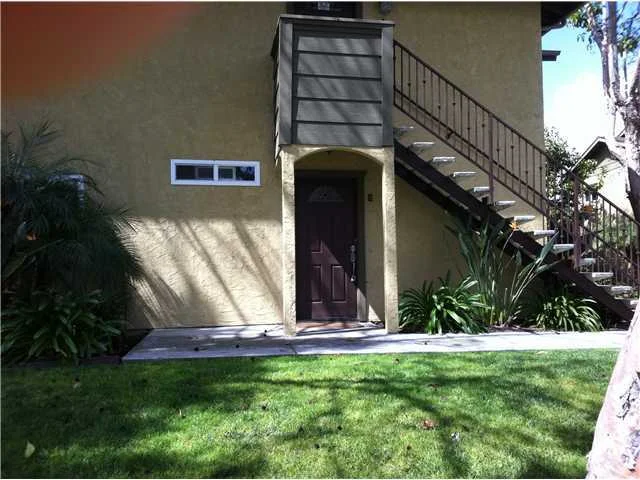 190 Avenida Descanso #E, Oceanside, CA 92057